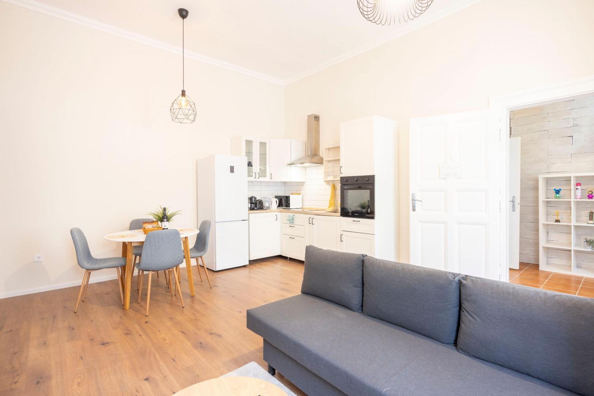 Lovely Central Apartment By Julia Budapest Extérieur photo